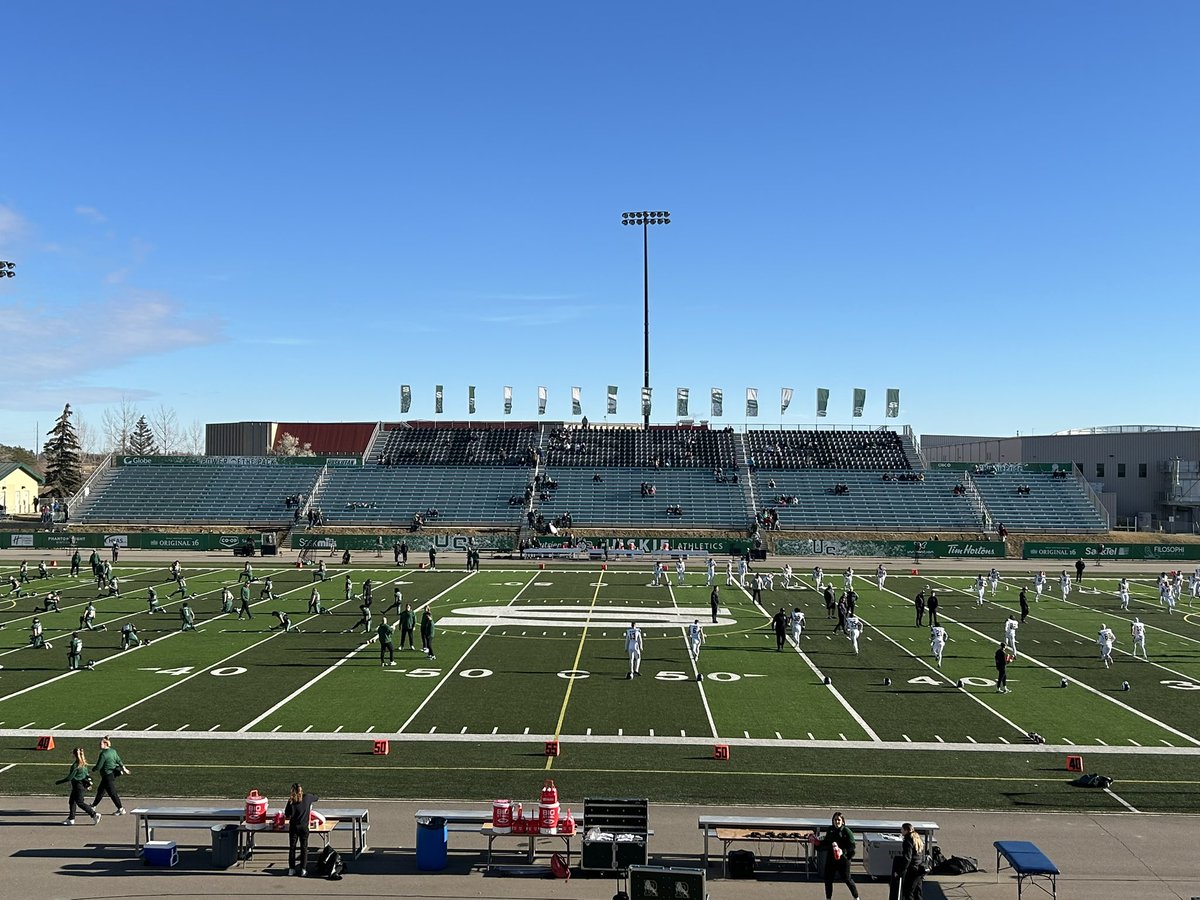 Back at the Hardy! Looking forward to being back in the booth <a href="/WrayMorrison/">Wray Morrison</a> for the 87th <a href="/BioSteelSports/">BioSteel</a> Hardy Cup! Pre-game show at 12:45 on <a href="/HuskieFANdotca/">HuskieFAN.ca</a>, the free HuskieFAN app and Saskatchewans Country 105 CJVR Melfort <a href="/skhuskies/">Huskie Football</a>