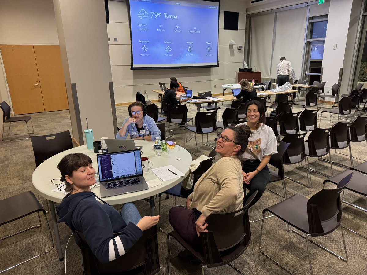 Sandy Anderson tweet media