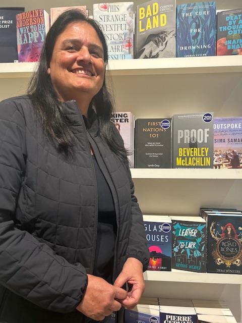 Lynda Gray tweet media