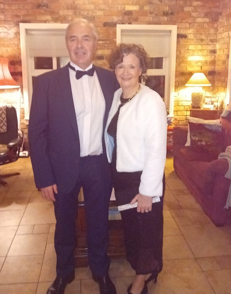 All set to go to the @drogchamber North East Business Excellence.  I am delighted to be a finalist in the Micro Entrepreneur category.  Last year, I was fortunate to win the Solopreneur of Year. Fingers crossed, I can make it 2 in a row. #eskerfields #louthchat #businessawards