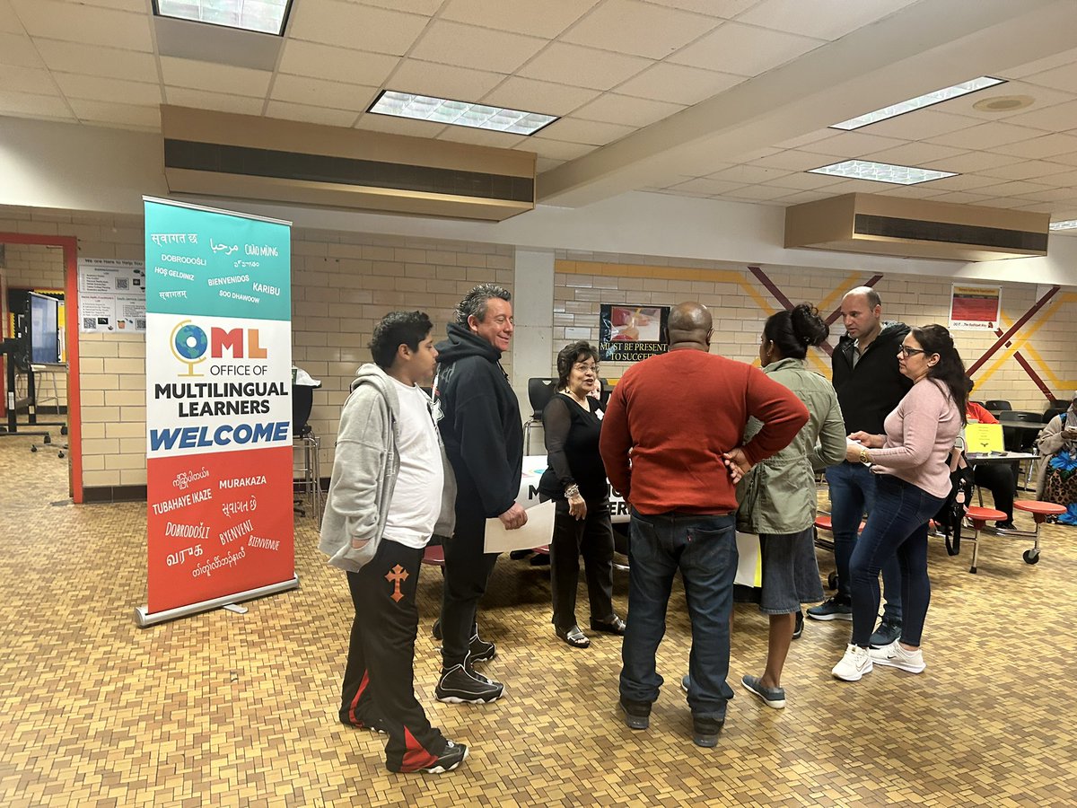 🌍 Dr. Michelle Shory 💻 (@michelleshory) on Twitter photo 🥰We had a lovely time meeting with our multilingual families today <a href="/Seneca_High/">Seneca High School</a> today. Lots of information, resources, and language support to ensure all families feel welcome and supported. #SenecaSoars #JCPSML 🥰We had a lovely time meeting with our multilingual families today <a href="/Seneca_High/">Seneca High School</a> today. Lots of information, resources, and language support to ensure all families feel welcome and supported. #SenecaSoars #JCPSML