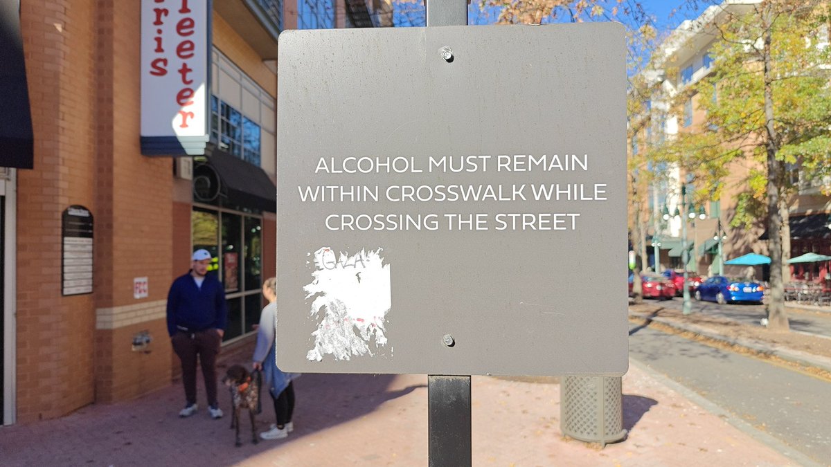 jackshafer's tweet image. What?