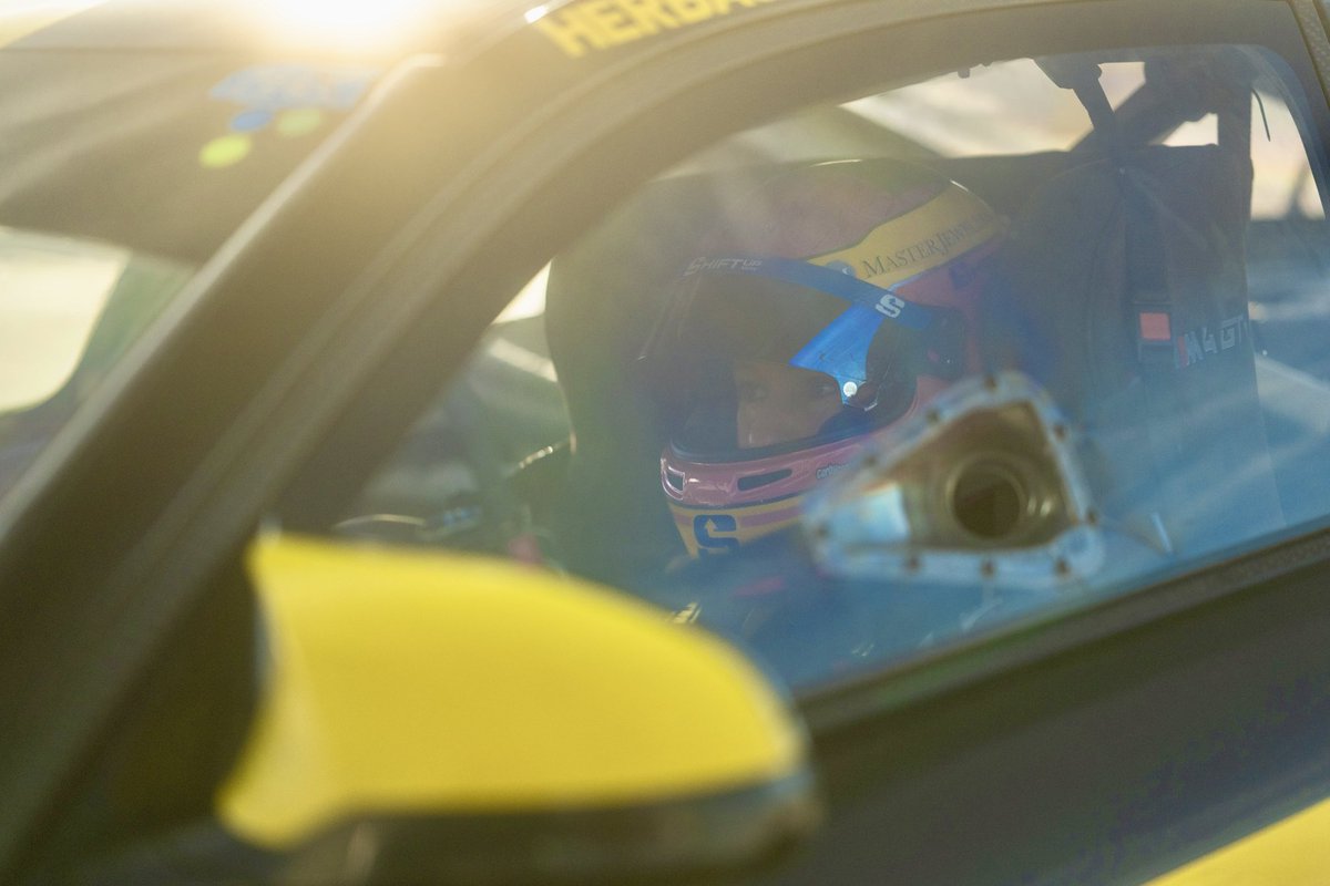 Shift Up Now tweet media