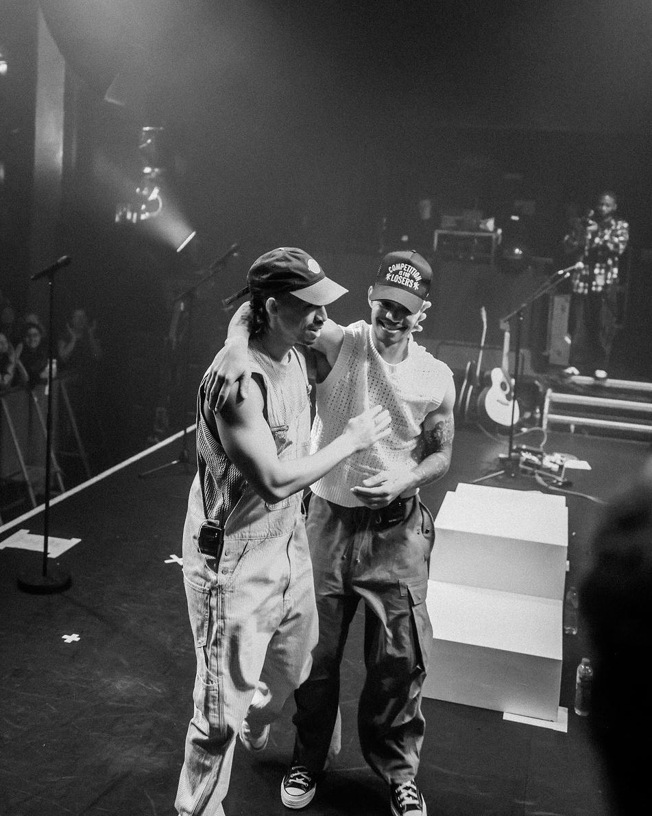 RizzleKicks's tweet photo. LONDON. WE’RE LOST FOR WORDS 😭❤️

Our first show back in almost 10 years. We’ll never be able to describe how special that was. To play a show like this on the same day we announced our next album and experience the love that was in the room will be a memory that lasts forever. To everyone who made this possible, bought a ticket and brought the energy. Thank you from the bottom of our hearts. We honestly didn’t know if we were going to ever be able to perform on stage again, and you guys made that one of the best nights of our lives. 

Jordan & Harley x