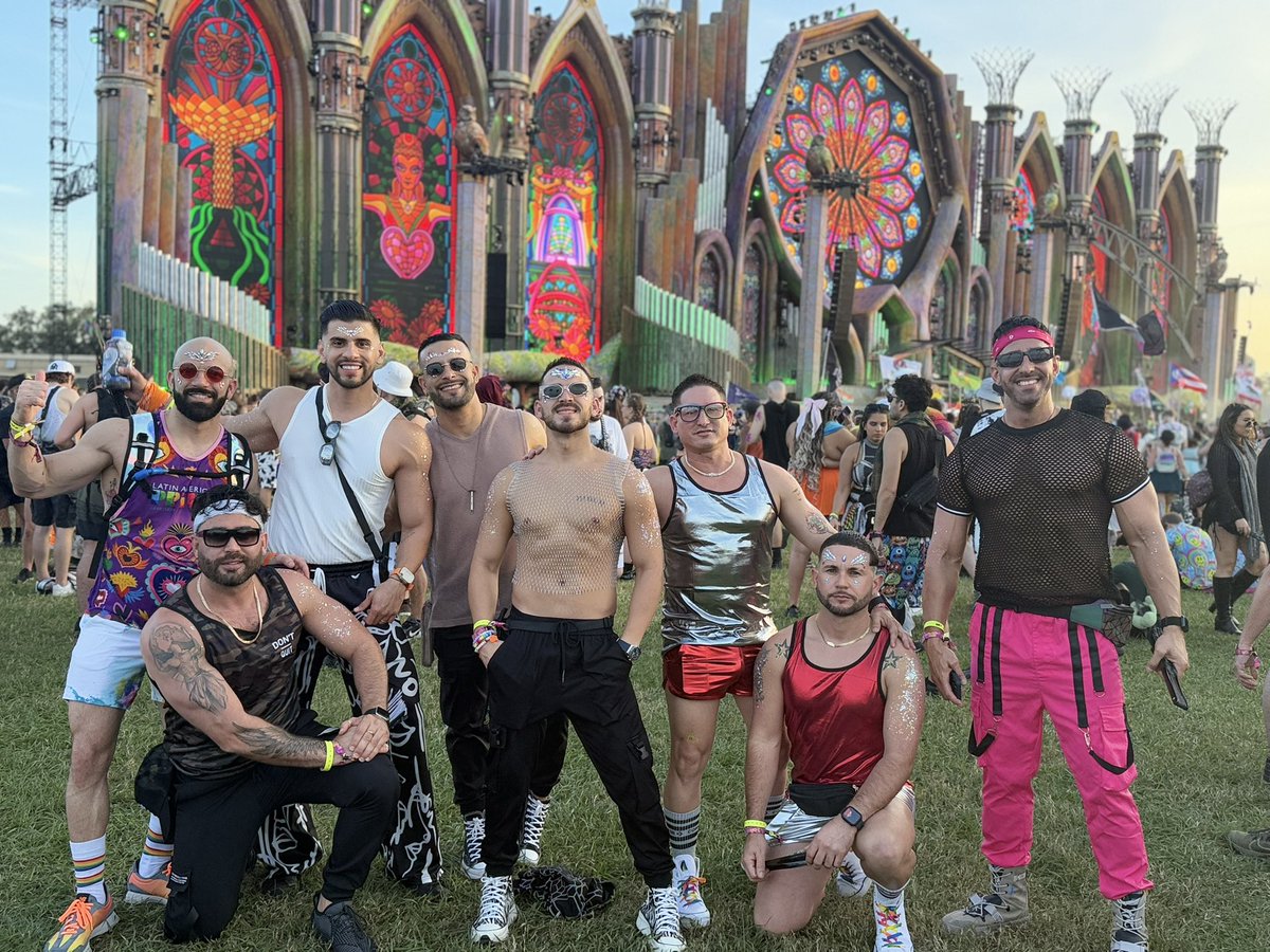 DARIELRIZOArtis's tweet photo. #edc #edc2024 https://t.co/WugsQCUTuq