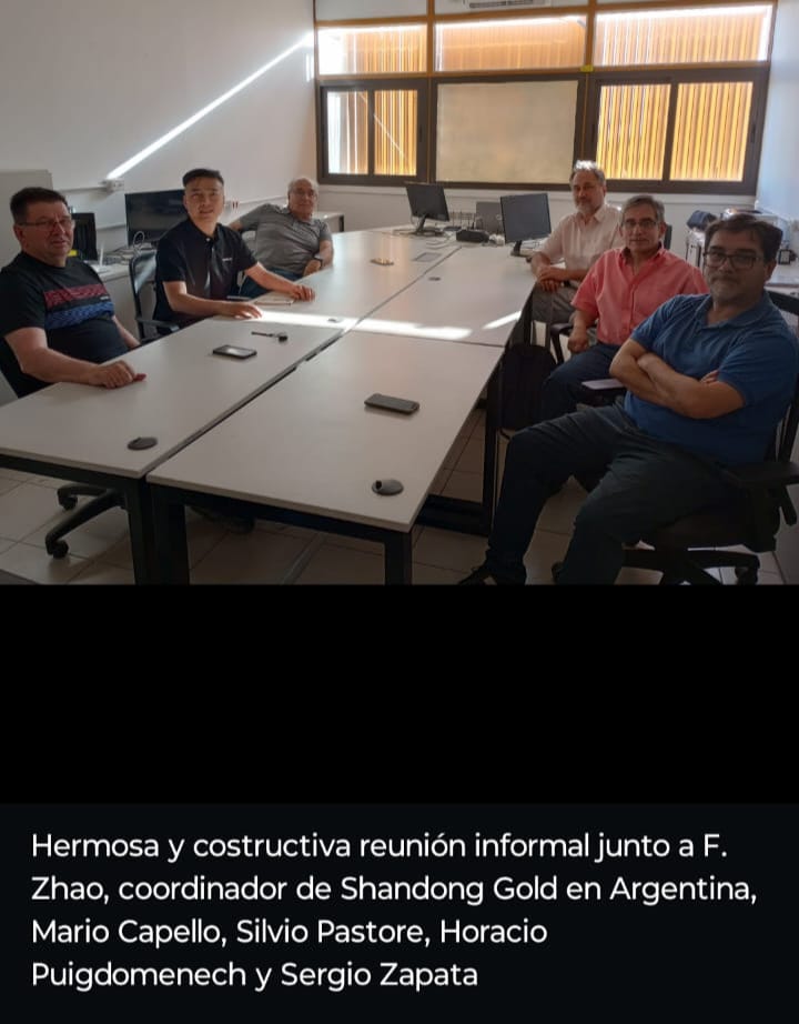 📸<a href="/GSarmiento/">GARY SARMEINTO</a> y Shandong Gold compartiendo una reunión informal donde surgieron temas mas que interesantes 🇦🇷🇨🇳