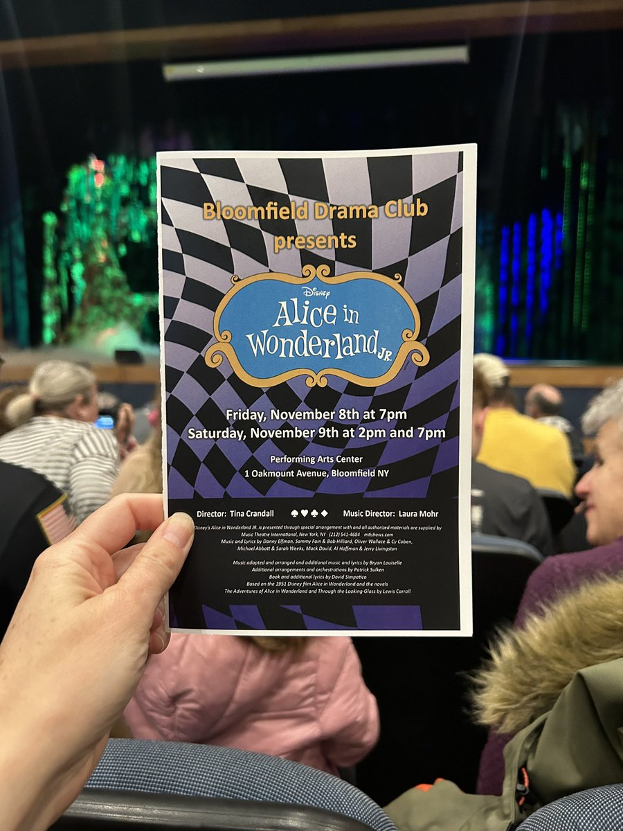 Back at school this afternoon with my daughter to support my students in the arts!🎭 <a href="/bloomfieldcsd/">Bloomfield CSD</a>