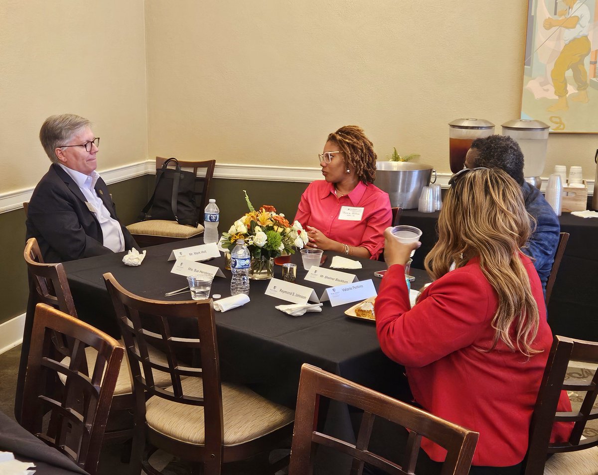 A wonderful fall <a href="/WakeDiv/">Wake Forest University School of Divinity</a> Board of Visitors meeting welcoming new board members, thanking dear supporters, enjoying beautiful fellowship, and engaging in inspiring conversations with our amazing graduate students.