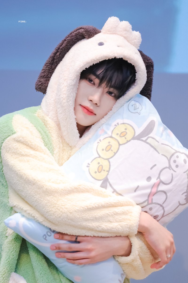 241106

아기욱차코💛

#PARKGUNWOOK #박건욱 #ZEROBASEONE #ZB1 #제로베이스원 #ゴヌク #パクゴヌク