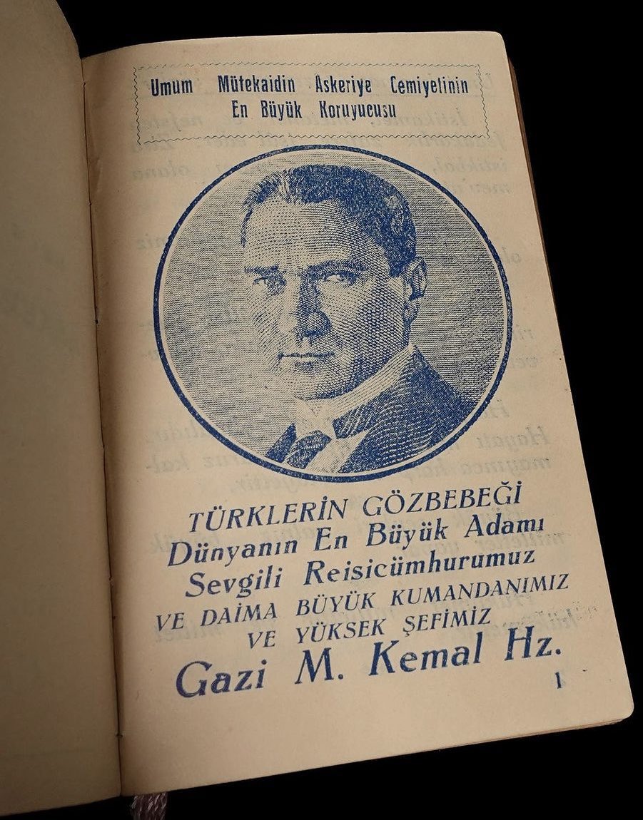 “Büyük ölülere matem gerekmez, fikirlerine bağlılık gerekir.”

🫡 #10Kasım