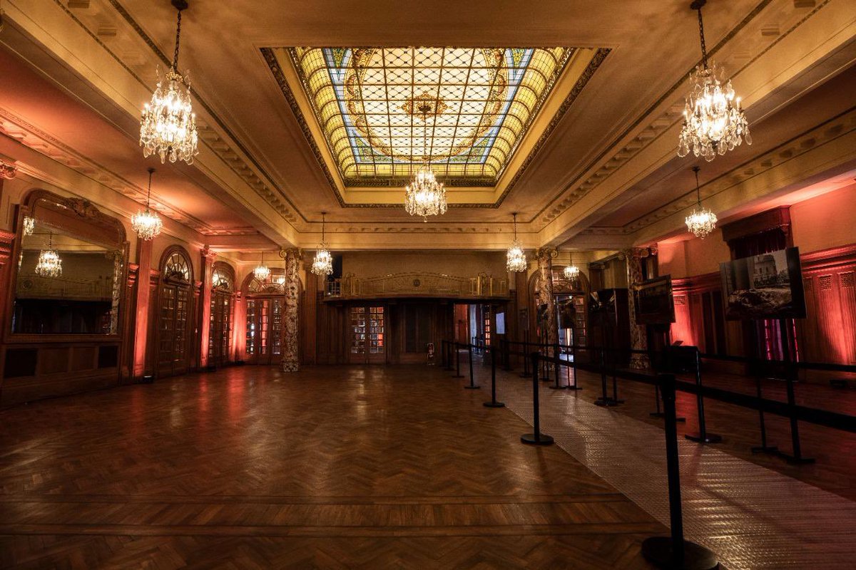 herlombardi's tweet photo. ¡El Molino abre sus puertas!  Es una oportunidad única para conocer la historia de este lugar emblemático y disfrutar de una noche especial. Este sábado, de 19 a 02hs, podés recorrer este ícono de la arquitectura porteña y disfrutar de una noche única.  #LaNocheDeLosMuseos #LaVueltaDelMolino