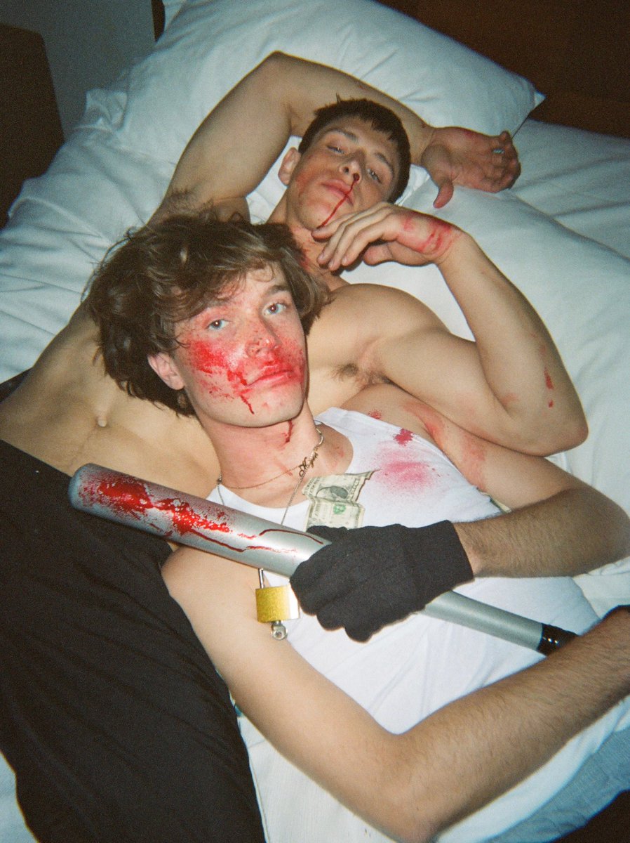 fuckyoukyle12's tweet photo. me and @gold_reno , hollywood, 2024 https://t.co/SJbO3kkYi3