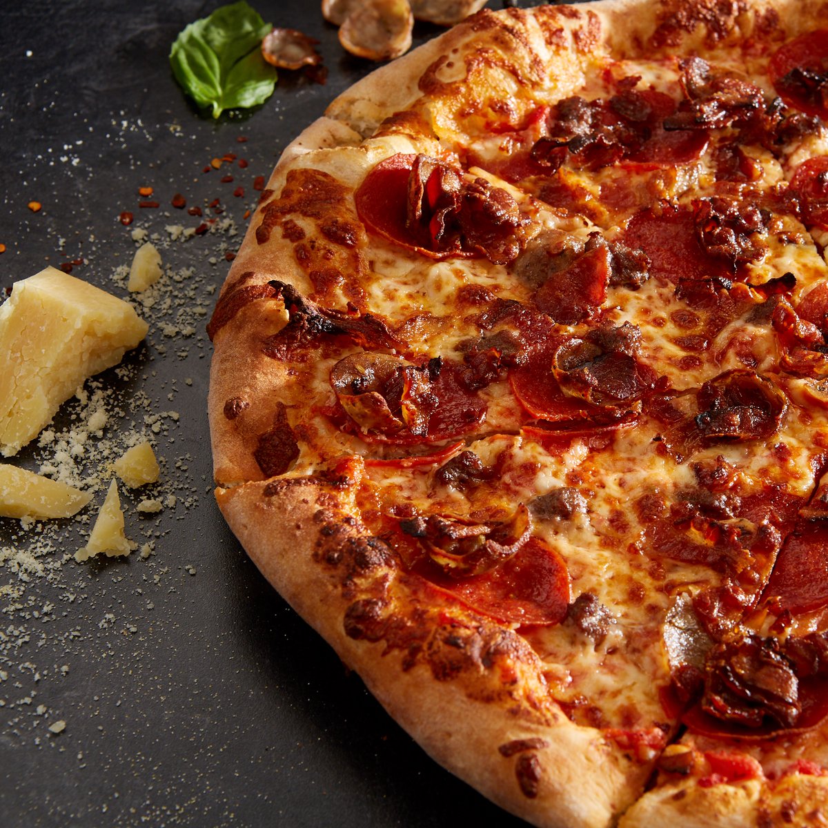Sals_Pizza's tweet photo. Guess which pizza will be our next Pizza of the Month! Drop your emoji in the comments:

🍄 for Mushroom Florentine
🌶️ for Ultimate Pepperoni
🍅 for Tomato Caprese
🥓 for Meat Lovers

Let’s see who’s got the right pick! https://t.co/TxtSLhLKSg