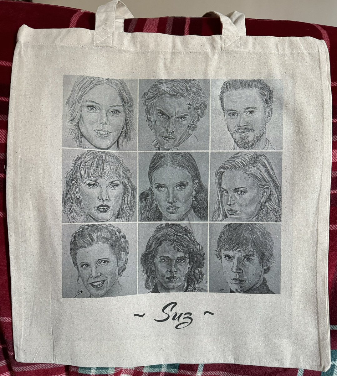 SandraDrew's tweet photo. @GraceVanDien I added you in one of my new tote bags! I am also selling them on Etsy! But to you I would send it for free 💕 https://t.co/uvKFBZ0hsM