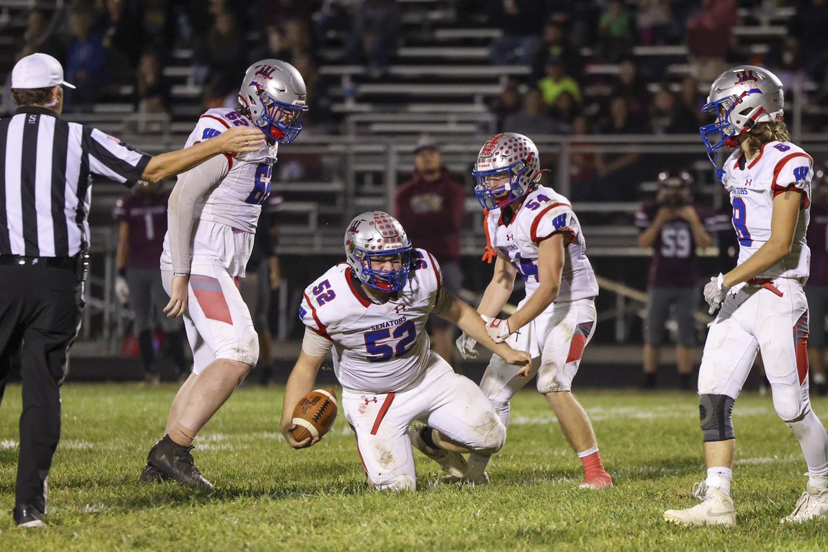 senatorfamily's tweet photo. West Washington Football advances to Sectional Round 2! https://t.co/LAqVQFHa2W