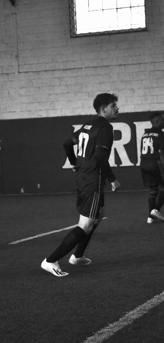 Neomartw's tweet photo. 🚨🚨🚨🚨

Delegação do Olimpialcool não irá comparecer à premiação da Bola de ouro porque sabe que Neomar não ganhará o prêmio.

🗞️ Fabrizio Romano https://t.co/GeTiqukRhC