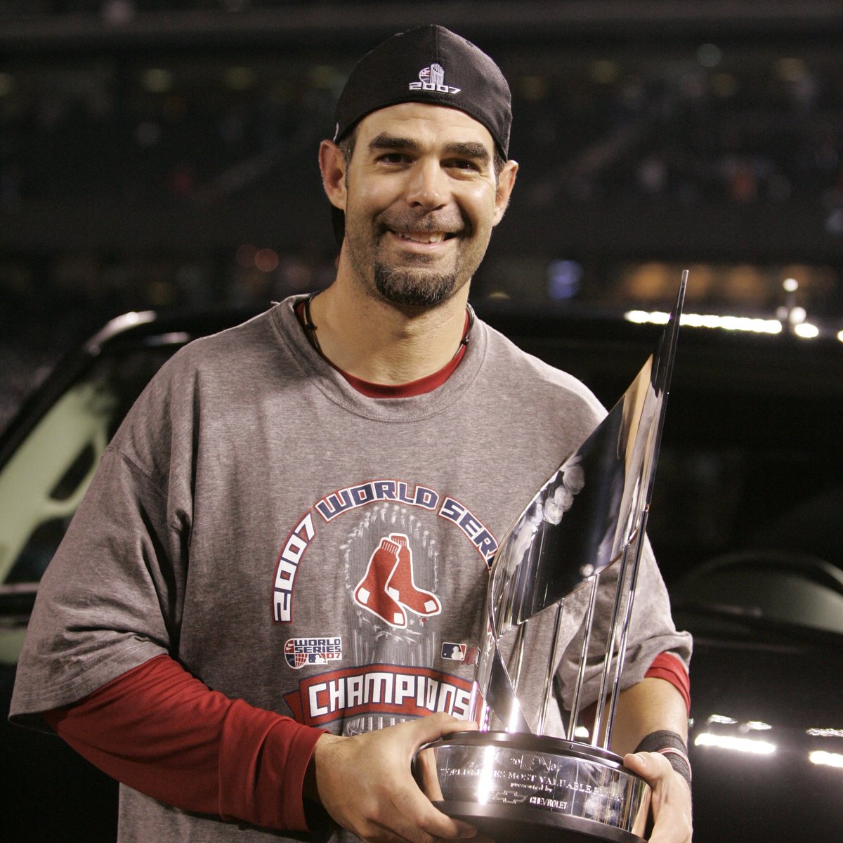 #OTD in 2007, our very own Mike Lowell was named World Series MVP after the Red Sox completed their sweep of the Rockies! 👏