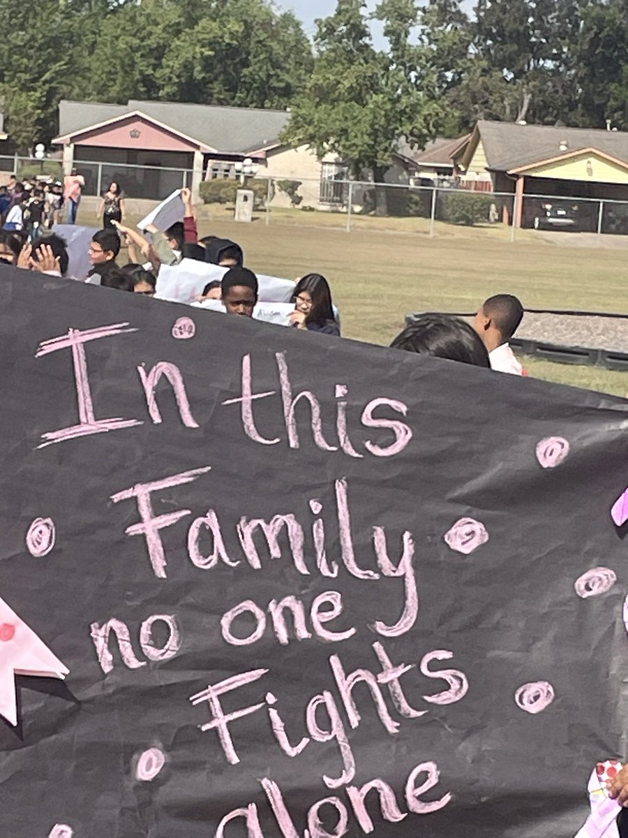 Jesselyn Holden tweet media