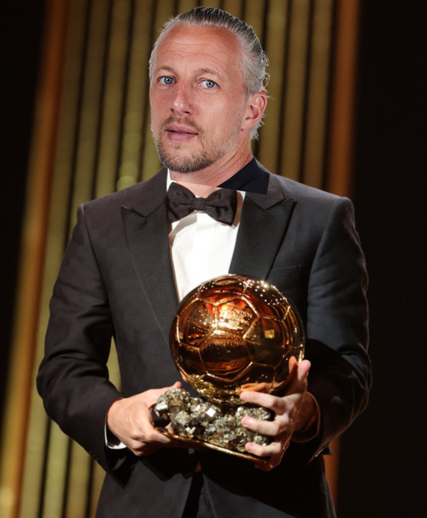 MartijnAFCA_'s tweet photo. Ballon D’Or winnaar is eindelijk gelekt. https://t.co/btZkixYs2E