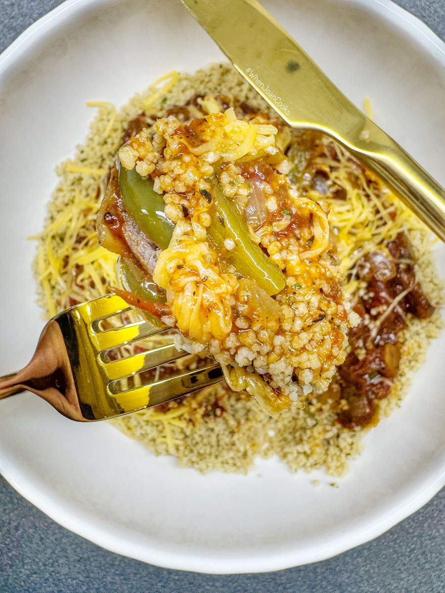 GabsDiva's tweet photo. … Dinner: Flavoured CousCous With Beef Meatballs In A Savoury Tomato Sauce 🤌🏼🤤 - #BonaPattern #SimpleMeal #15MinuteMeal #5Ingredients #WhenJoanCooks … https://t.co/s6QP1sAzvO