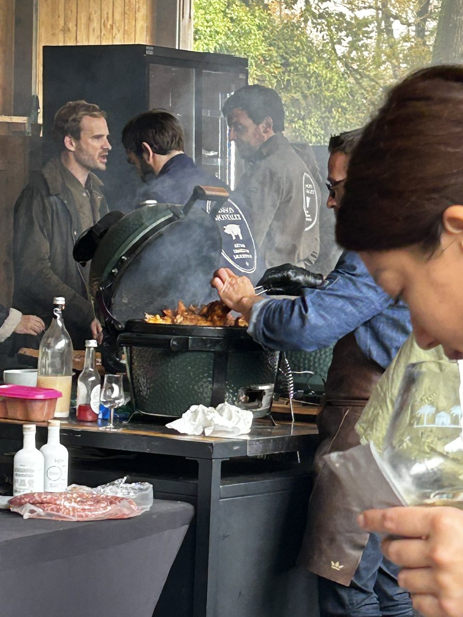 Tulipefleurie's tweet image. Classe verte des Chefs !
Avec #biggreenegg