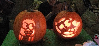 The Pumpkin Carving Results from last night with <a href="/Spoodussy/">Jall 🕷️✨</a> hehe <3🎃