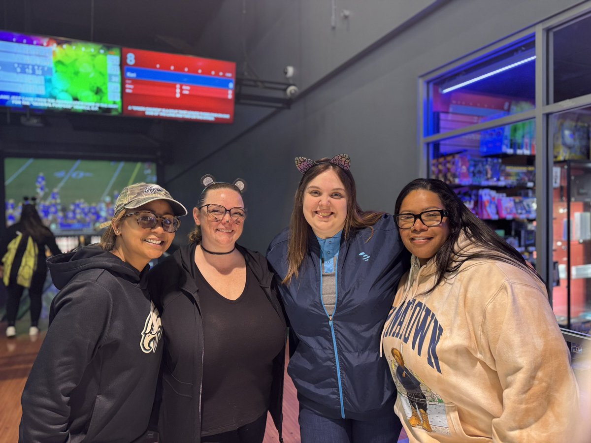 Some more pictures with Team Force. <a href="/MrCoreyA/">Corey Alston</a> <a href="/team_oselett/">Danielle Oselett</a> <a href="/ChipsterA111/">Chip Acri</a> <a href="/MikeSBurgess_/">Michael</a>