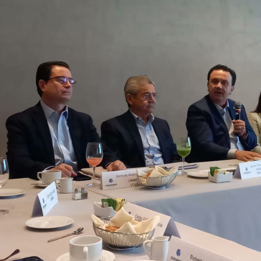 jsierraalvarez's tweet photo. ¡Iniciamos esta semana de campaña en la Sultana del Norte! 
Nos reunimos con el Consejo de Coparmex en #NuevoLeón para presentarles el Plan de Trabajo y visión que tenemos para enfrentar los grandes retos que tenemos en #México. 

Sigamos trabajando juntos por una @Coparmex más fuerte.
¡Gracias a todos los presentes por su confianza en este proyecto!

#UnaSolaCoparmexUnSoloMéxico