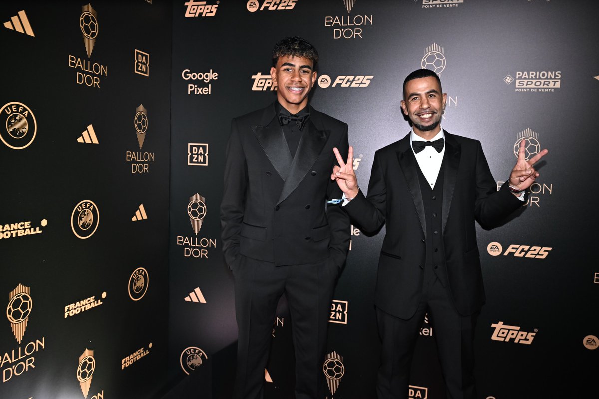 ballondor's tweet photo. Lamine Yamal! 😄

#ballondor https://t.co/Ou8e5Ohjvu