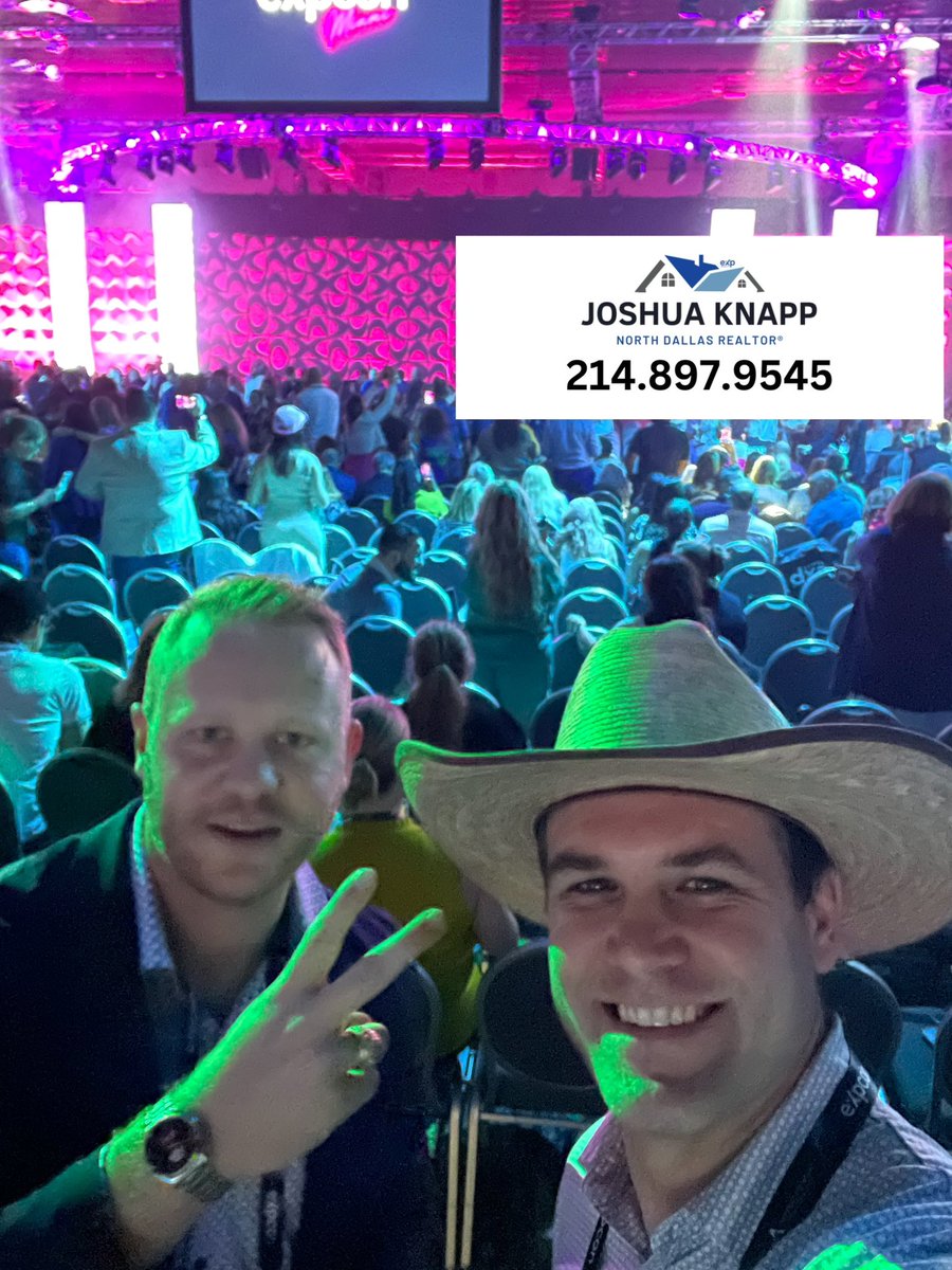 KnappKnowsHomes's tweet photo. #expcon in #miami is off to a great start! @eXpRealty @expluxurydfw _ #knappknowshomes #florida https://t.co/lDSOKCICuu