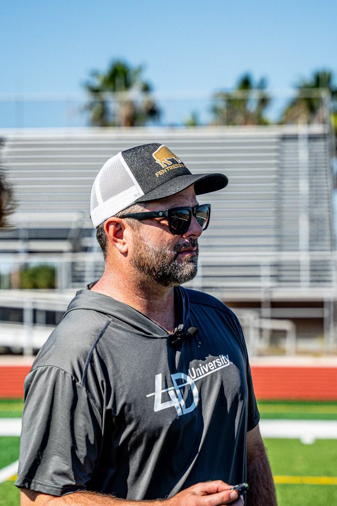 Fentress Kicking tweet media