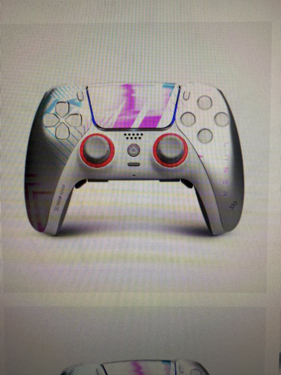 ludachris8's tweet photo. @ZLaner @ScufGaming This fellow Canadian would love the PS5 Zlaner Scuf https://t.co/tynoIWgSPq