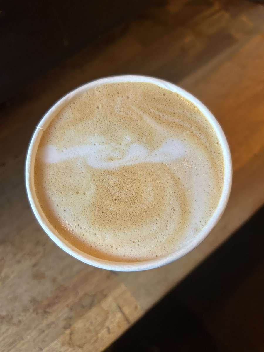 mc8ley's tweet photo. getting better at latte art ✨ https://t.co/PgxepOUFeP