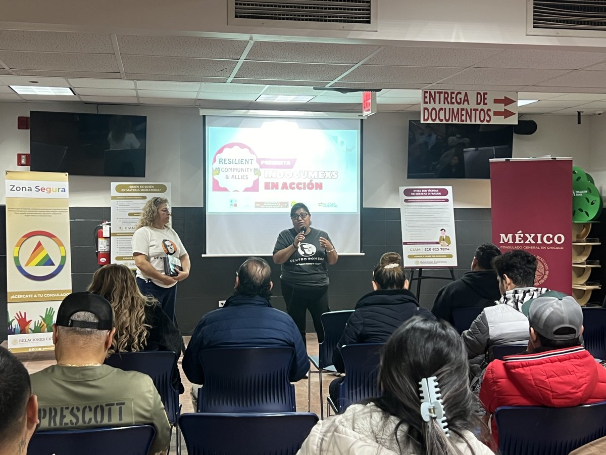 ChicagoCIRR's tweet photo. Committee on Immigrant and Refugee Rights was part of the Undocumexs in Action event. Thank you to the Consulate of Mexico for proving financial assistance for DACA Renewals to DACA Recipients! Thank you for all the organizations that provided updates on DACA and PIP! https://t.co/qBIjL4LnBF