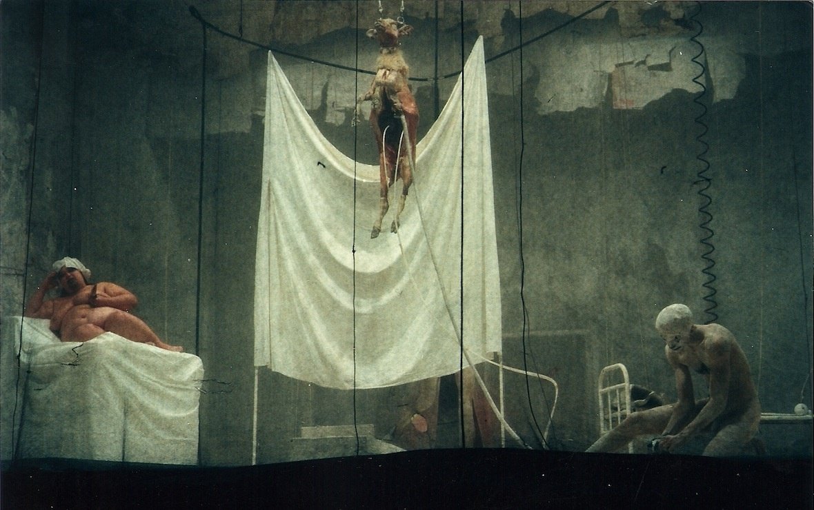 vikare06's tweet image. Modern reenactment of tragedy "Orestea" with ivisuals inspured by Francis Bacon