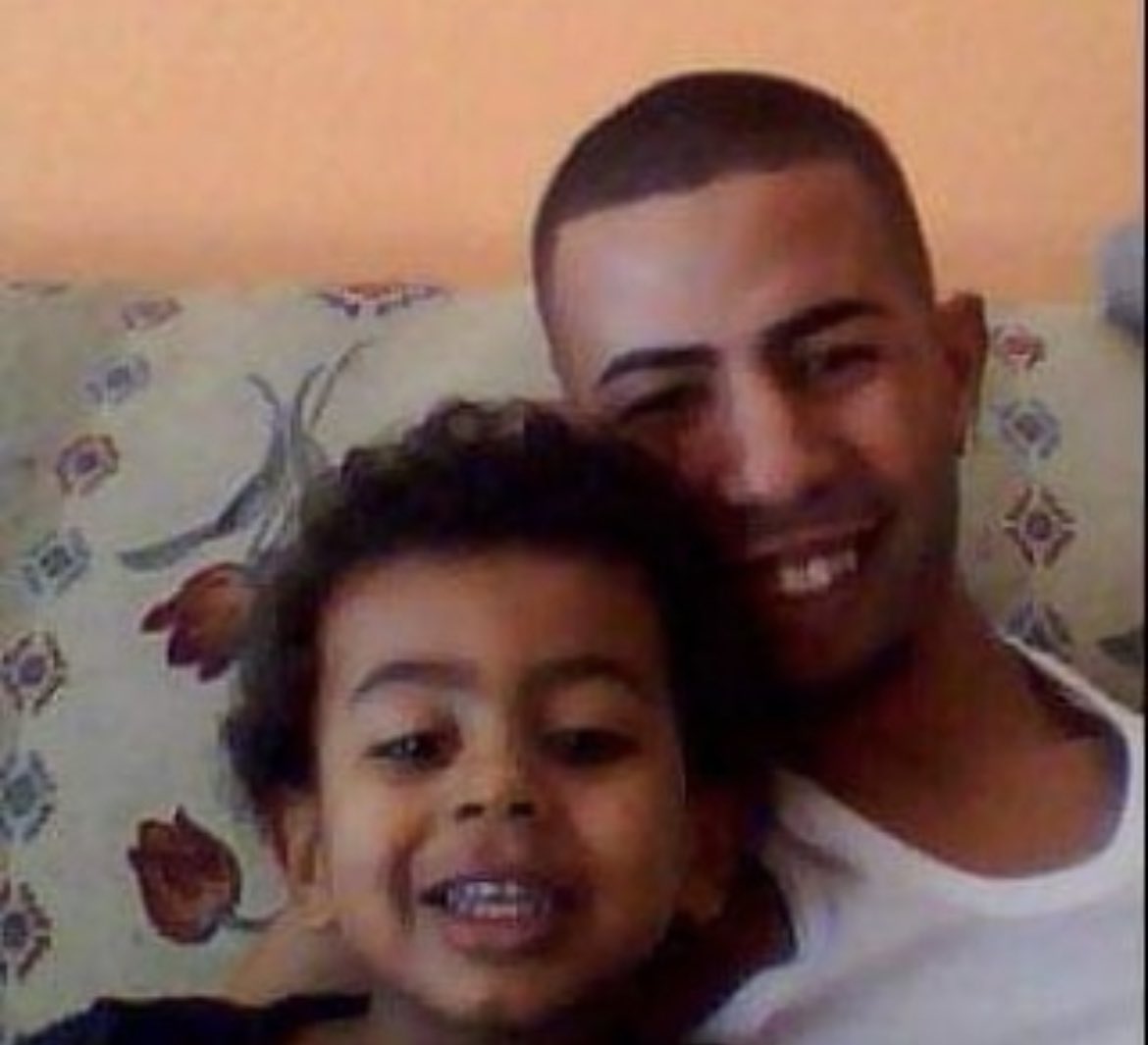 lnstantFoot's tweet image. La fierté des nôtres. 🤩👨‍👦

📸 (@ballondor)