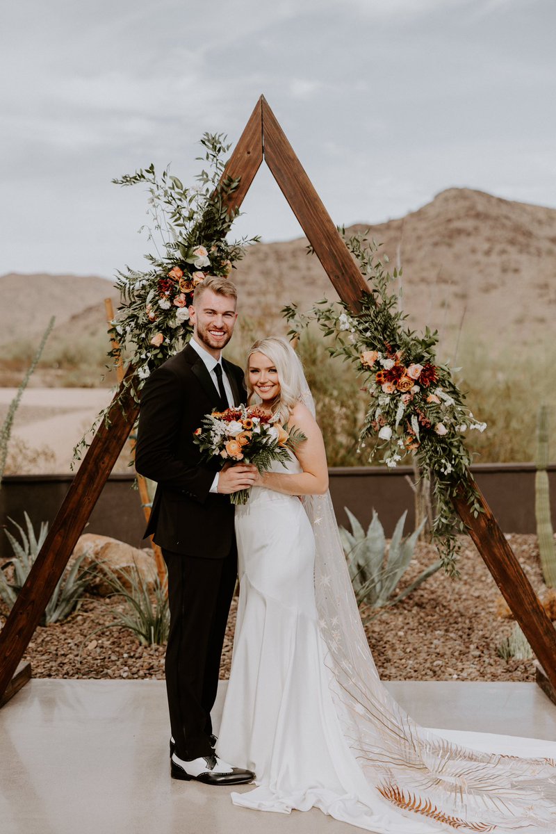 MattFosterTV's tweet photo. 🌵 𝐗·𝐗𝐗𝐕𝐈𝐈·𝐌𝐌𝐗𝐗𝐈𝐕 🌵 https://t.co/fsKJiIVcw9