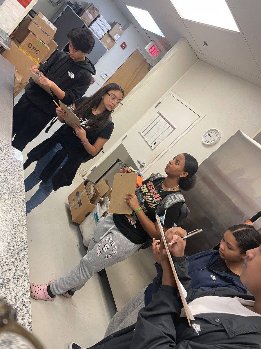 M. Thomas, Ed.D. tweet media