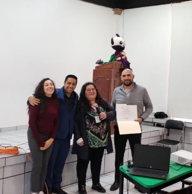 HectorJaramill0's tweet photo. En cumplimiento al Plan de Trabajo de la Comisión de #ProtecciónDeDatosPersonales 2024 que coordina la Comisionada
@SharonMoralesMt
acudimos a
la Secundaria Oficial 04 de Toluca
donde charlamos con los alumnos sobre la importancia de la protección de sus datos personales #DGPDP https://t.co/BpkecxW3tP