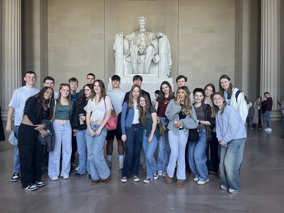 Washington DC. Sunshine and stacks of American history.