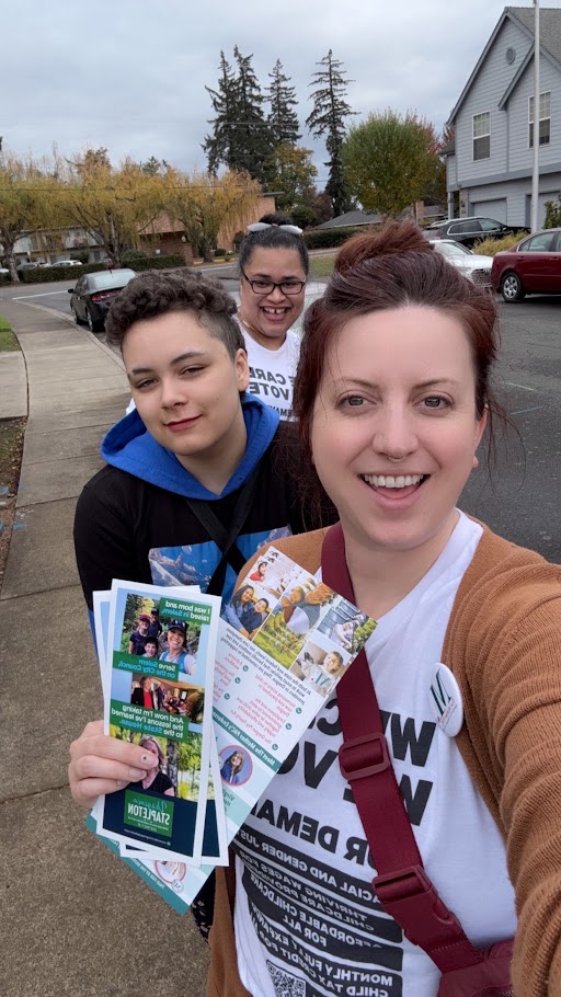 We had a great time canvassing this weekend in Salem for two of our #carechampions, Virginia Stapleton and Andrea Salinas! Thank you to everyone who joined us to get the word out about The Mother PAC’s endorsed candidates.