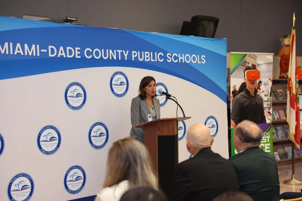 MDCPS's tweet image. .@MDCPS breaks ground on a new $5.7M addition at John I. Smith K-8 Center! When completed, the school will have a new building equipped with labs for art, band and computer classes, a new dining shelter and new hard courts. #GOBProgress #YourBestChoiceMDCPS @JISFalcons