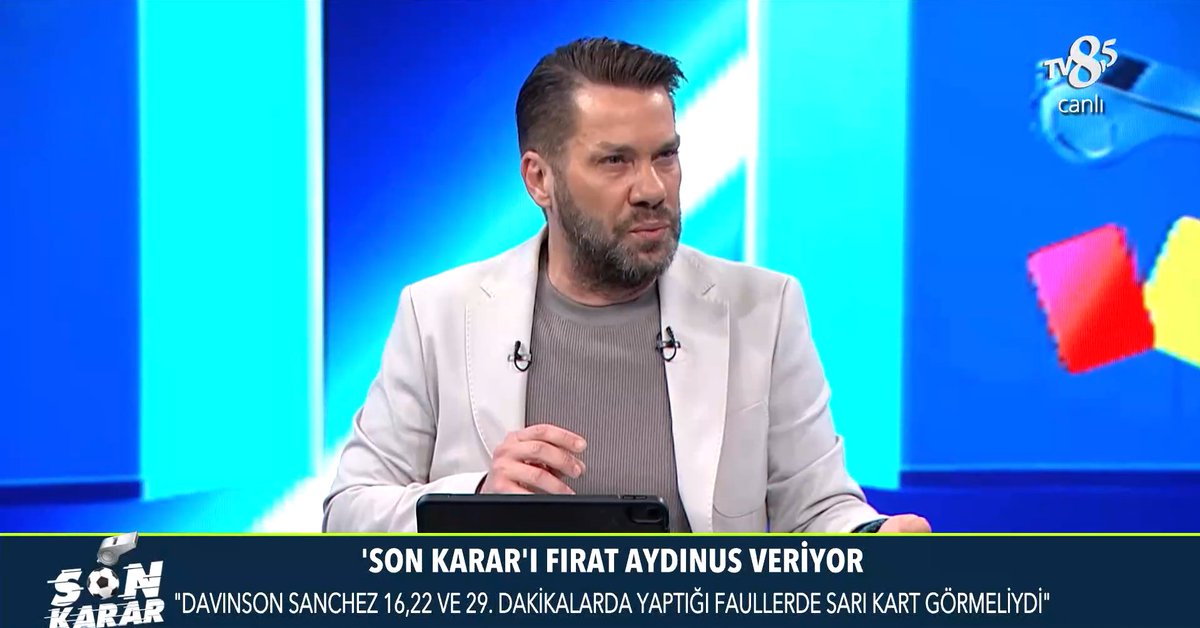 Fırat Aydınus: "Davinson Sanchez maçın ilk yarısında Immobile’nin karnına vurması, Joa Mario’ya çift dalışı ve Rafa Silva’ya ceza sahası önünde yaptığı fauller sebebiyle 3 net sarı kart görmeliydi. 

Barış Alper Yılmaz ilk yarı kırmızı yerine sarı kart gördü, ikinci yarıda