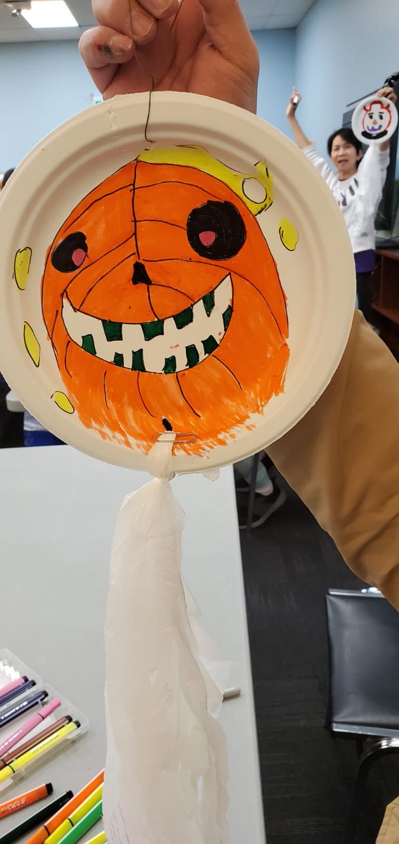 RCD_Richmond's tweet photo. #Halloween2024 is approaching, @rcd_richmond #CreativeArtsClub members made some creative and lovely, not at all scary, art projects.  They go perfectly with their Halloween outfits.
#InclusiveArts #CommunityProjects #Arts4Everyone https://t.co/iIhznEGXNv