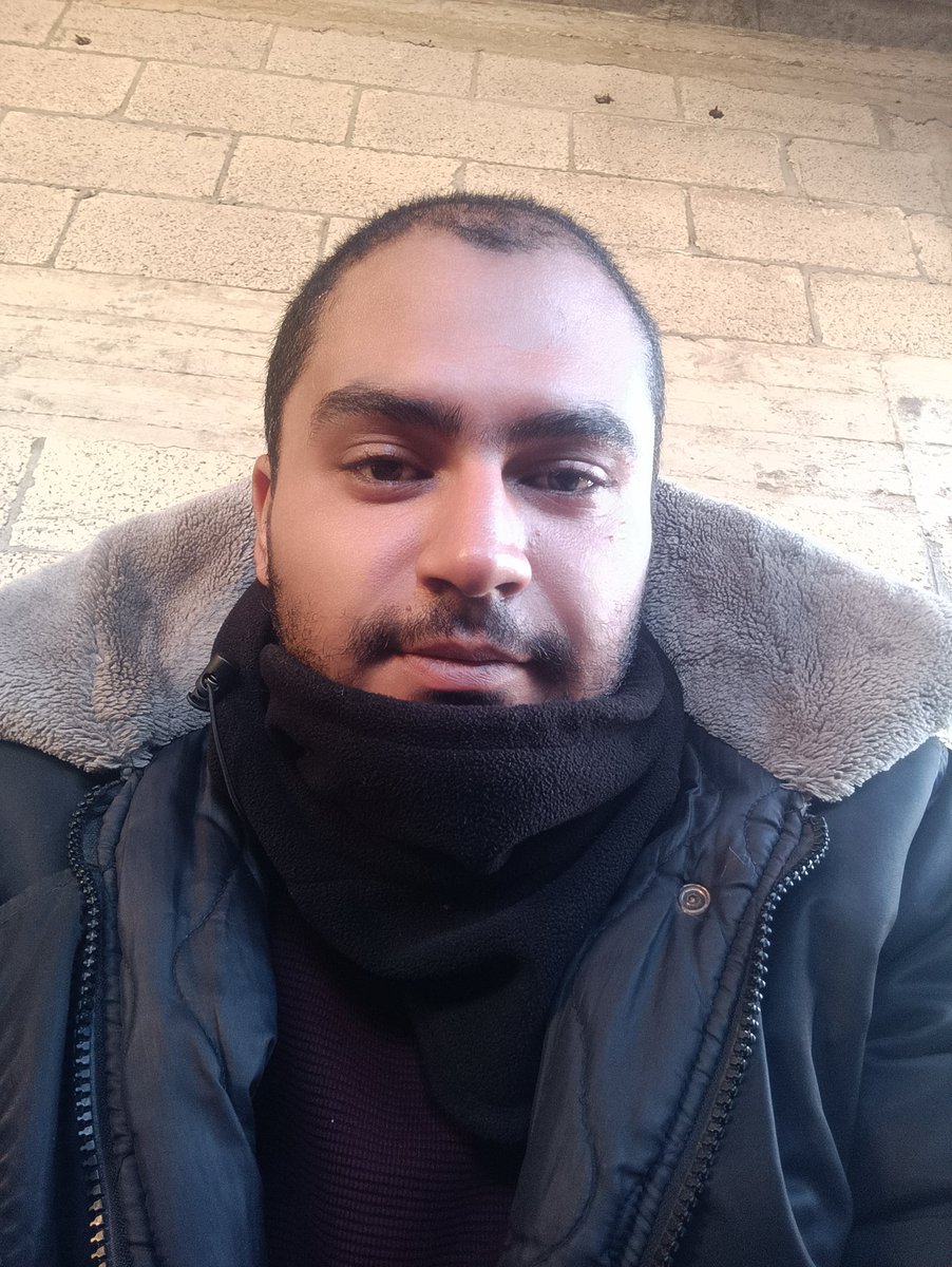 abedbasheer97's tweet photo. الأصدقاء والناس اللي تعرف ومتأكدة إني من غزة وفي غزة والناس اللي تذكر ايش سوينا لغزة من أول يوم قبل 400 يوم من الحرب

الآن بعد أن وصلت الحاجة لعائلتي شخصيا وطلبت المساعدة يتهمني الذباب الإلكتروني بأني لص تبرعات وخارج غزة

لطفا علق وأثبت أني من غزة ولست بخارجها لمن يعرفني https://t.co/F8TWhqtOSg