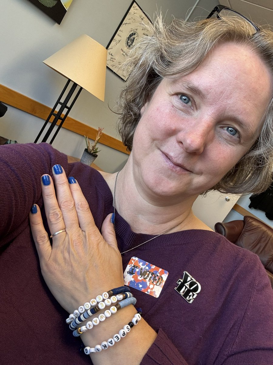 Voted early! 
#inmyvotingera 
#yourvoteisyourvoice 
#ImSpeaking
#vote 
#VoteEarly