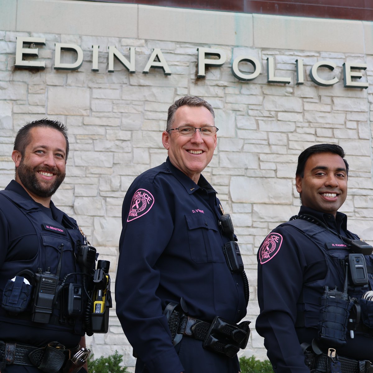 It's National First Responders Day 🚔🚒🚑 This day gives us a chance to thank all Edina Police Officers, Paramedic/Firefighters and 911 Dispatchers, and appreciate their dedication to keeping us safe. Thank you all for your bravery and willingness to help anyone in need! 💚