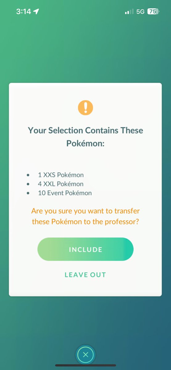 TrainerJandrewz's tweet photo. These should all be separate alert screens so I can choose what I want to keep or transfer without having to go through them all. #PokemonGO https://t.co/kG0m7A5SAE