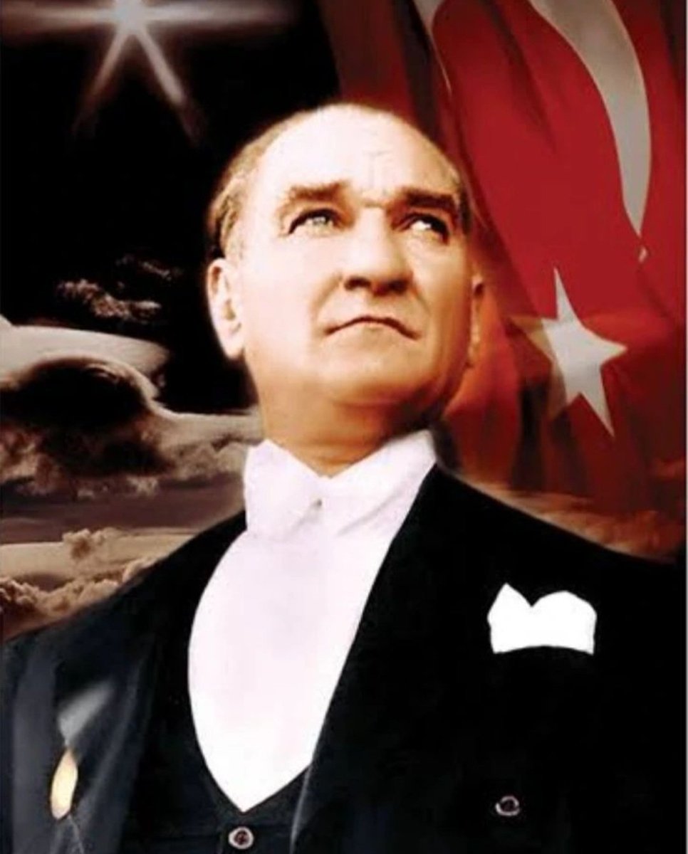 Başta Cumhuriyetimizin kurucusu Mustafa Kemal Atatürk olmak üzere tüm şehitlerimize Allah"tan rahmet diliyorum. 29 Ekim Cumhuriyet Bayramımız kutlu olsun 🇹🇷🇹🇷 #herşeyvataniçin