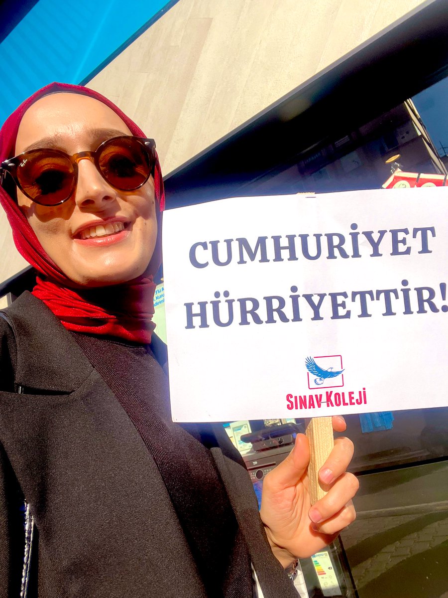 Yaşasın Cumhuriyet 🇹🇷

#CumhuriyetBayramıKutluOlsun 
#cumhuriyet101yaşında